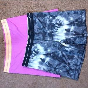 Danskin Now 2 pair size large short exercise shorts